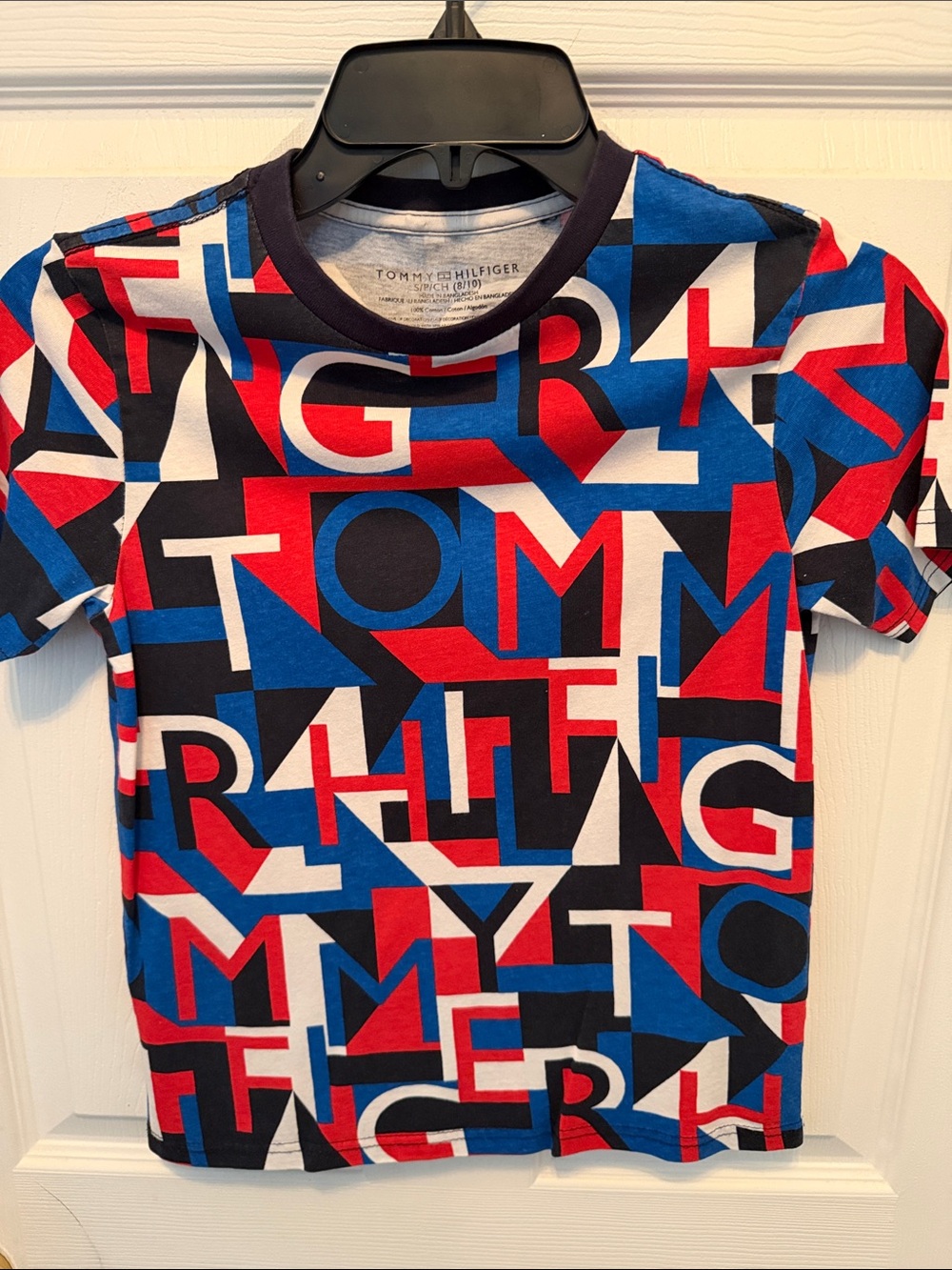 Tommy Hilfiger Short Sleeve Logo Graphic Tee in Red, Blue, Black